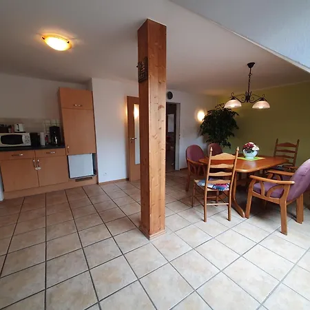 Ferienobjekte Claus, 35633 Apartament *