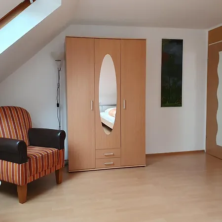 Apartament Ferienobjekte Claus, 35633 *