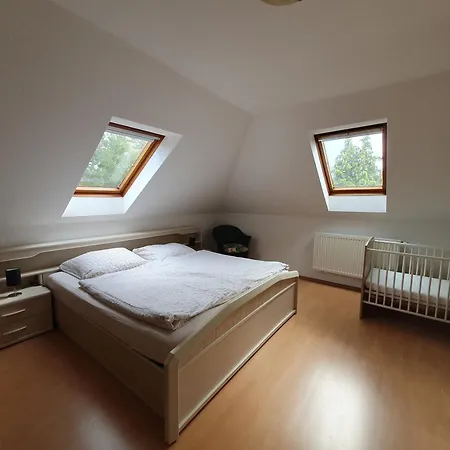 Ferienobjekte Claus, 35633 Apartament Uplengen