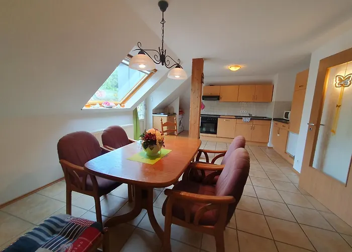 Ferienobjekte Claus, 35633 شقة Uplengen